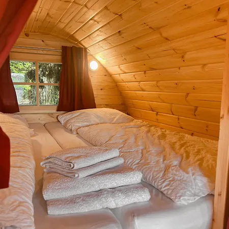 Wohnen Im Campingcube Direkt Am Rhein * Köln